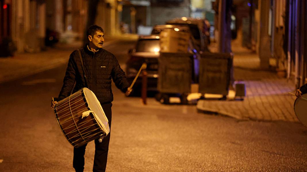 Ramazan'da baş ağrısı, yorgunluk yaşıyorsanız sebebi bu olabilir! Ne kadar tükettiğiniz çok önemli 4